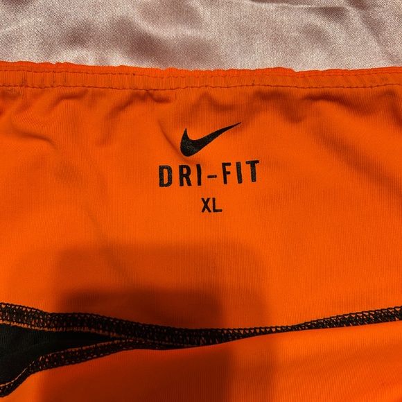 Nike Kids Leggings with Orange Waistband - Picture 2 of 3